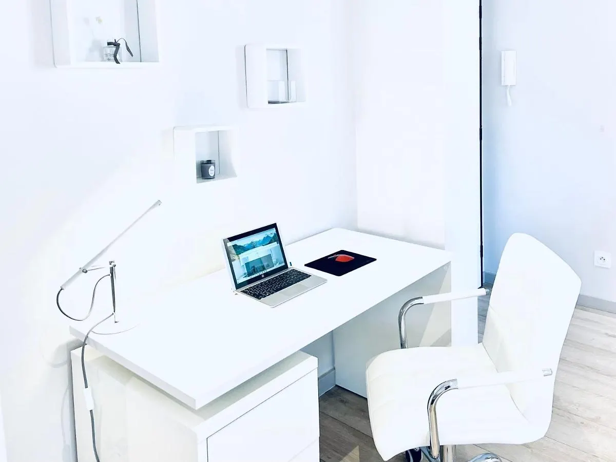 Le White Cosy A 5 Minutes Du Lac Avec Parking Privatif Gratuit Annecy Franciaország