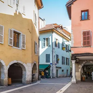 Appartement Le Parmelan - Pour 2 Personnes Au Cœur De La Vieille, Annecy